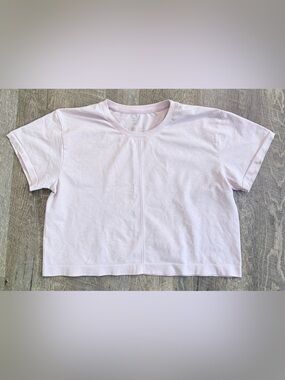 All In Motion Womens Large Pale Pink Cropped Athletic Tee Short Sleeve Boxy Top